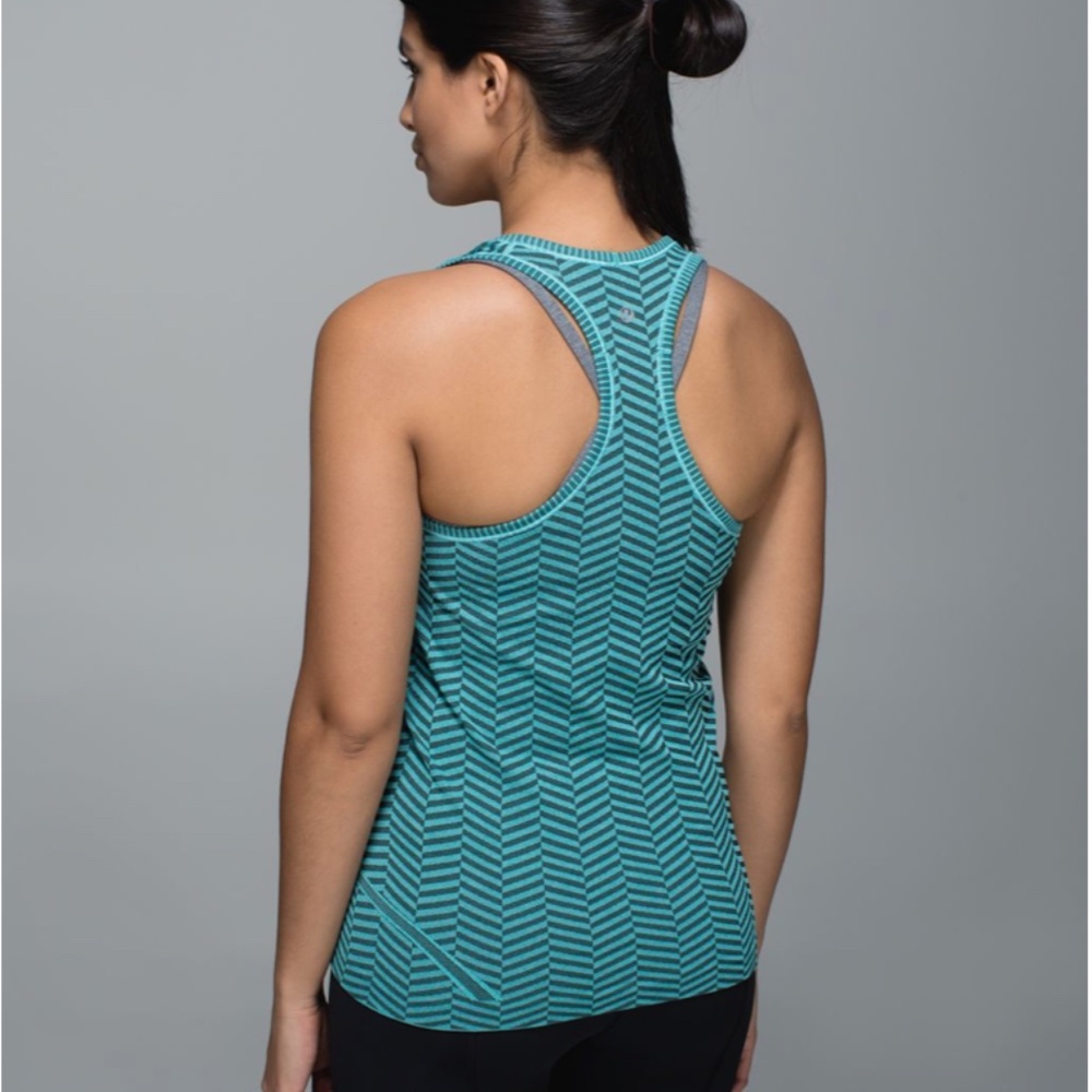 Lululemon Swiftly Tech Racerback - Picture 2 of 11
